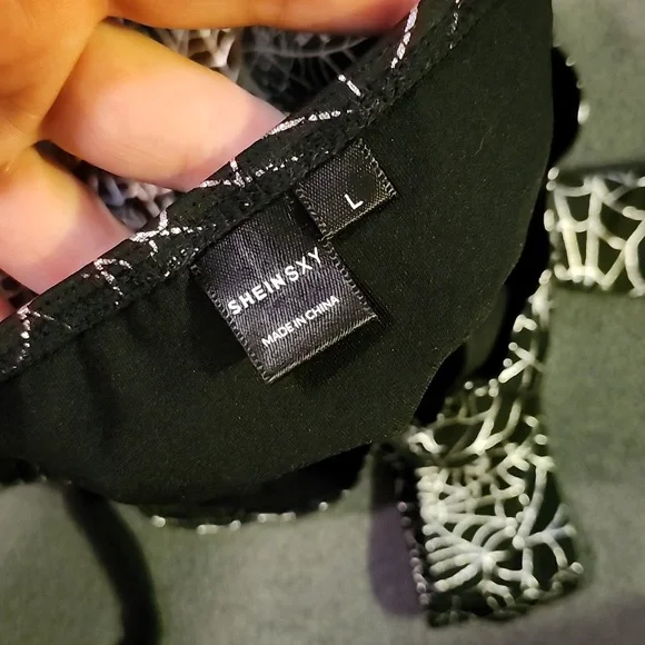 💙SPIDER WEB FESTIVAL OUTFIT SIZE LARGE - Picture 7 of 7